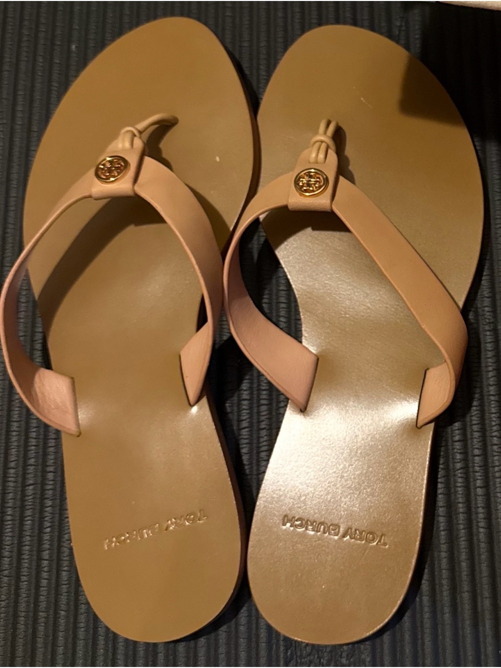 Tory Burch Leather Thong Sandals in Tan
